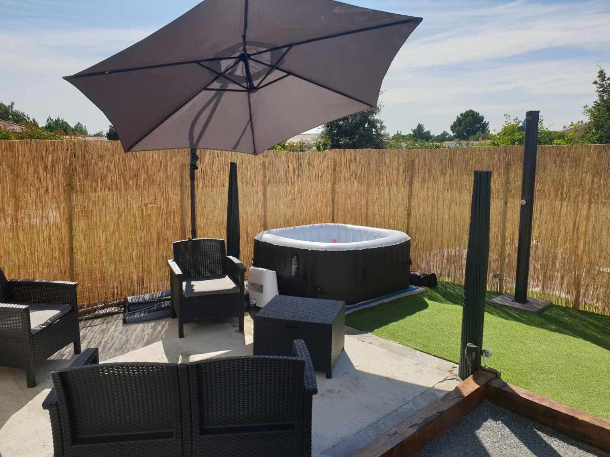 Beau Logement Avec Terrasse, Jacuzzi Et Terrain De Petanque Privatif A 5 Minutes De La Plage Audenge Eksteriør bilde